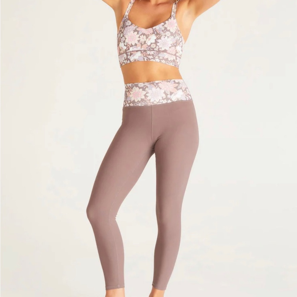 NWOT Leggings